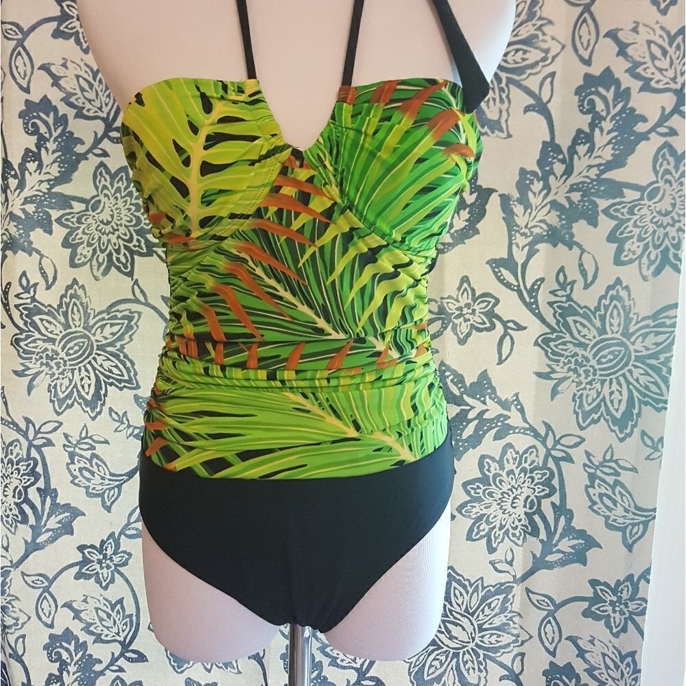🌻🌻 Palm print slimming Chuck Handy suit